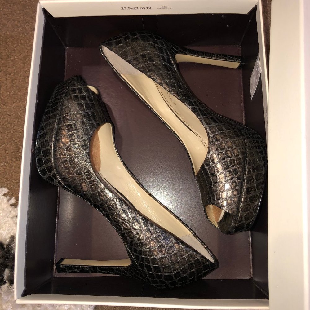 Anne Klein pumps